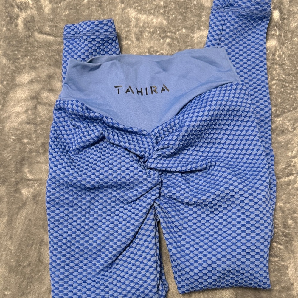 Tahira blue waffle comb scrunch leggings